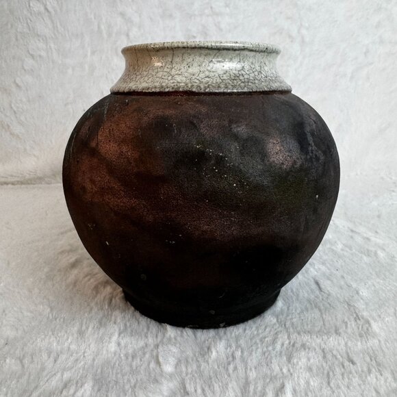 Vintage Raku Studio Art Pottery Vase Iridescent Metallic Glaze Artist Stamp DW - Picture 2 of 7